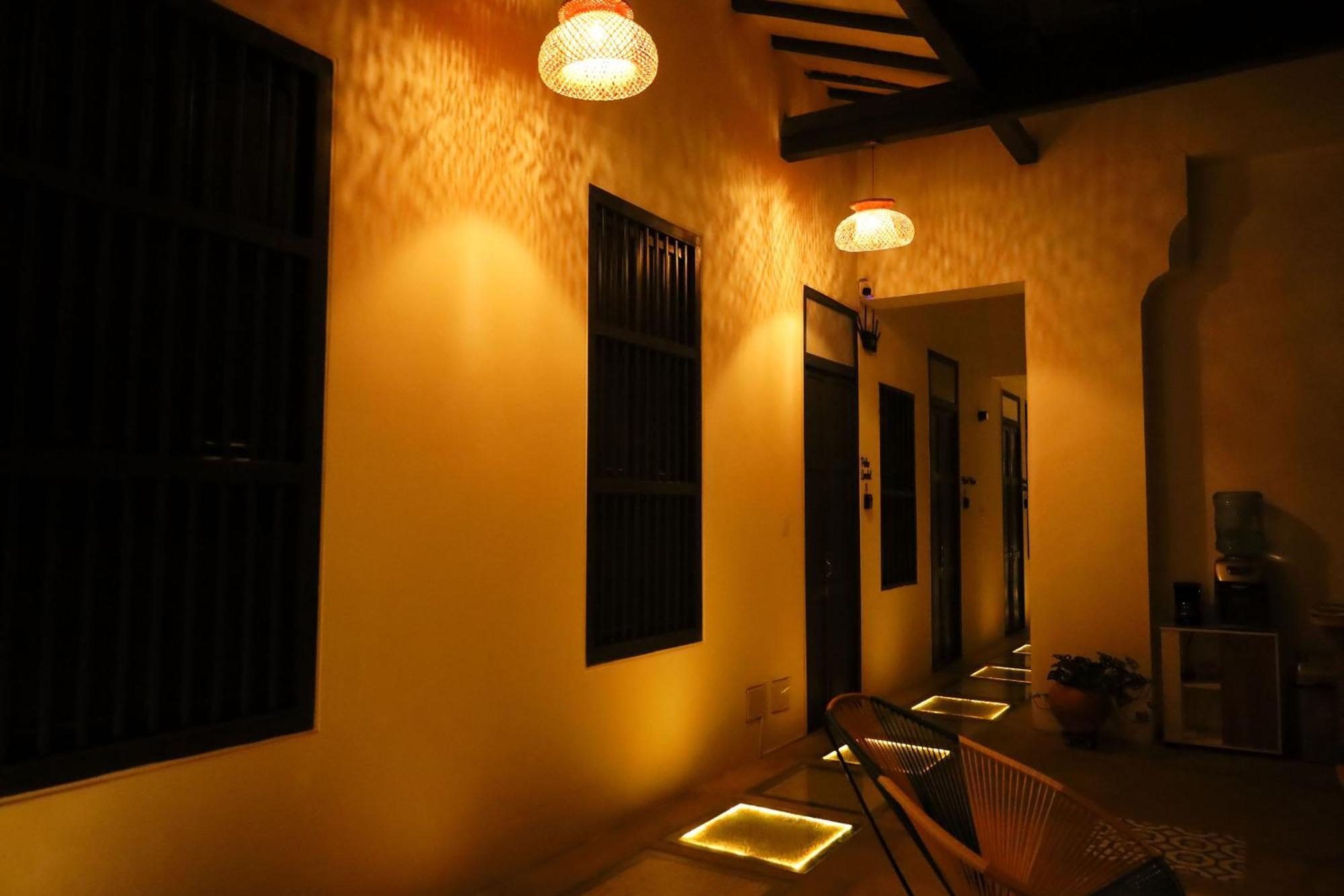 Casa Comala Hotel บูการามังกา ภายนอก รูปภาพ