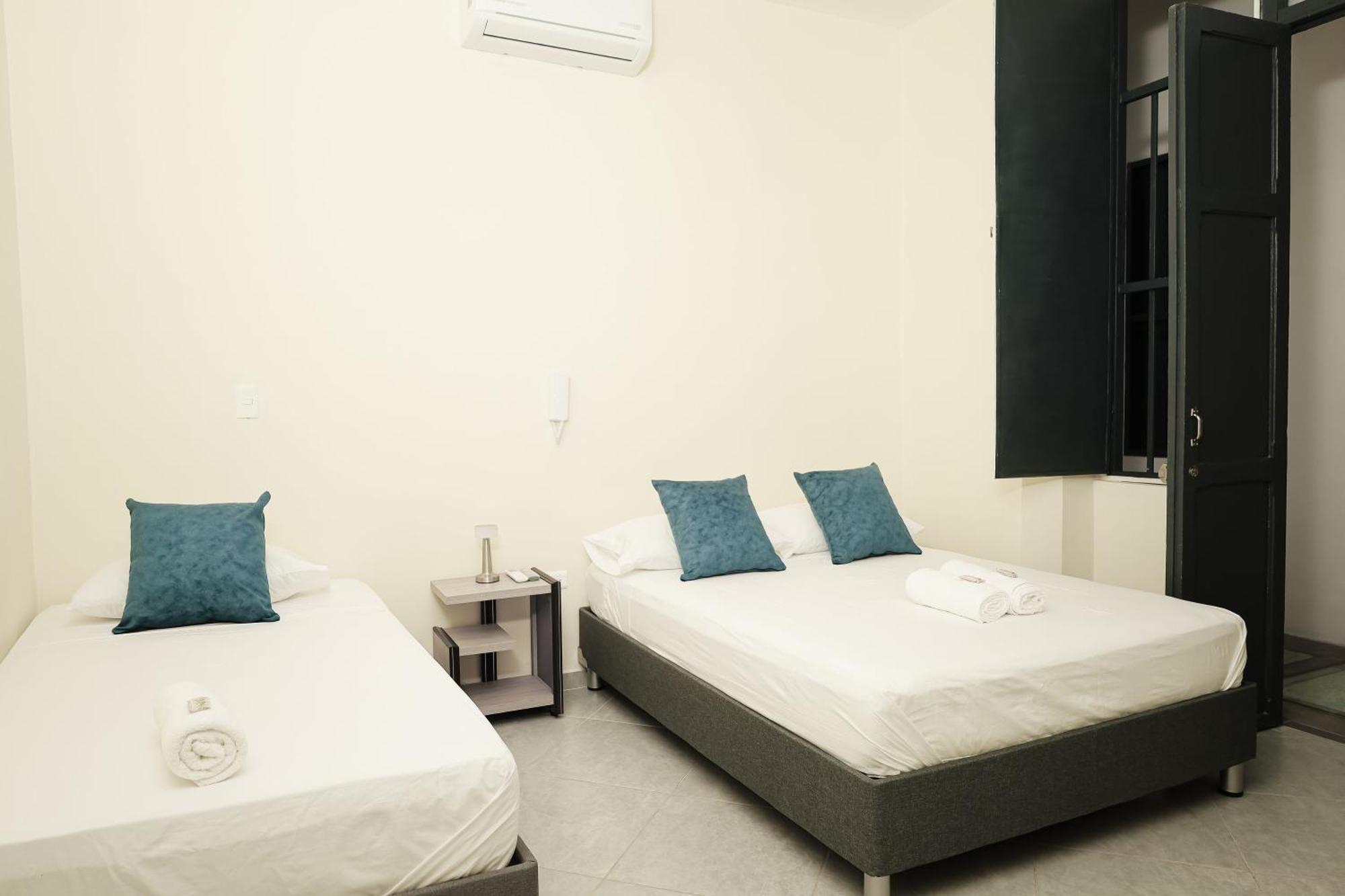 Casa Comala Hotel บูการามังกา ภายนอก รูปภาพ