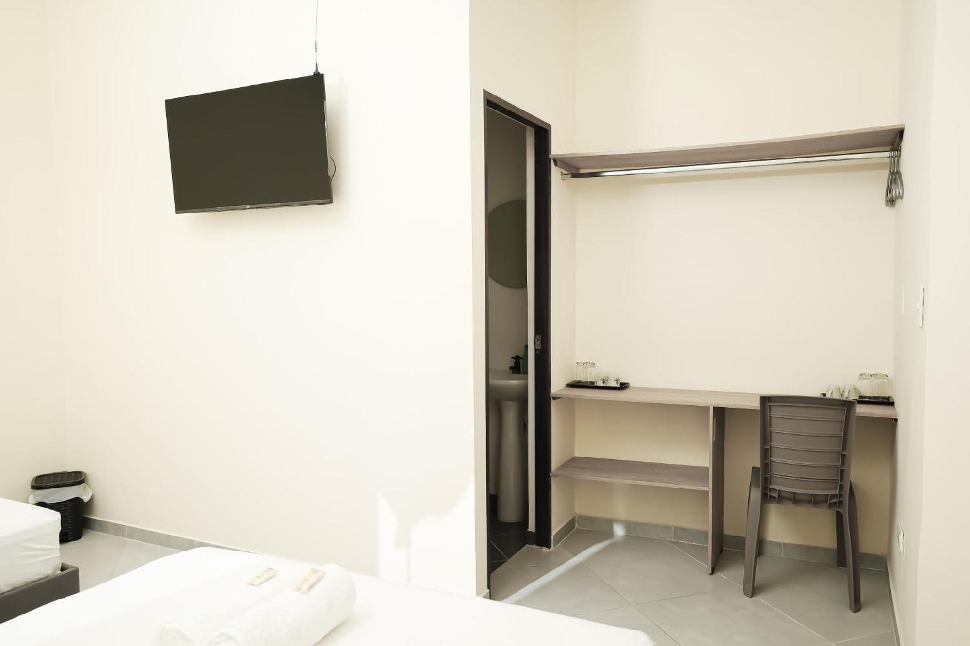 Casa Comala Hotel บูการามังกา ภายนอก รูปภาพ